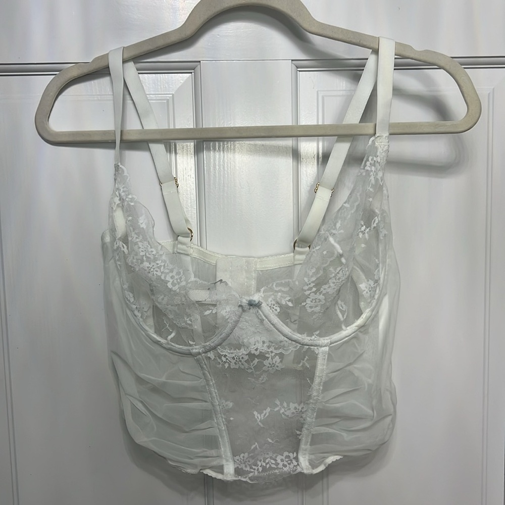 Adore Me- Avara Unlined Corset Top - Picture 7 of 11